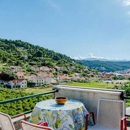 Apartment Stone House Mirjana